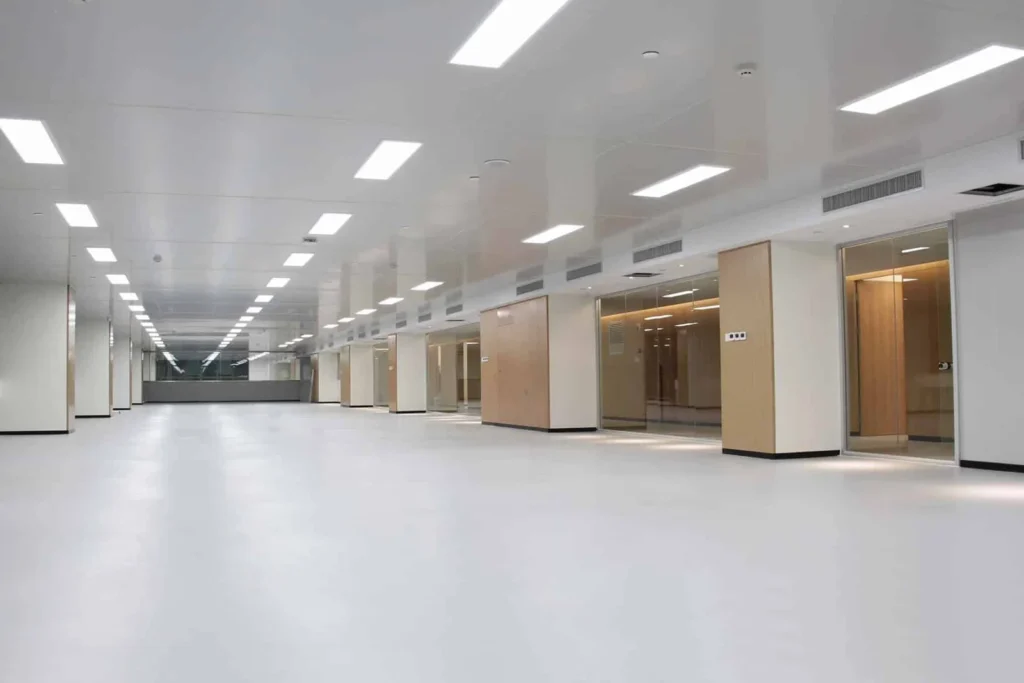 LED panel trần: so kích thước thực và hiệu năng