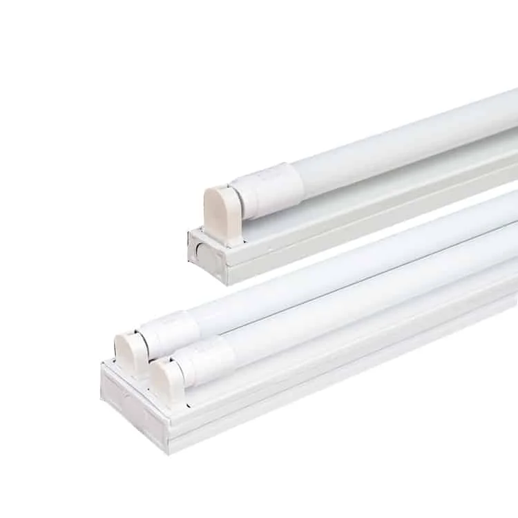 Bộ đèn dùng tuýp T8 thay được dài tới 2400 mm