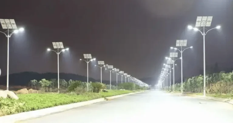 đèn đường năng lượng mặt trời